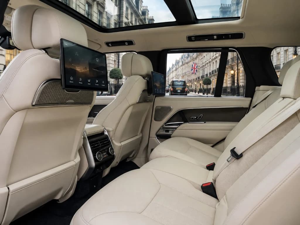 Range Rover — rear cabin interior